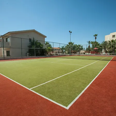 Hotell Crown Henipa 3*