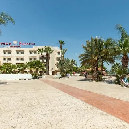 Hotell Crown Henipa Larnaca