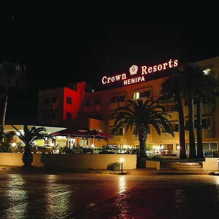 Crown Henipa Szálloda