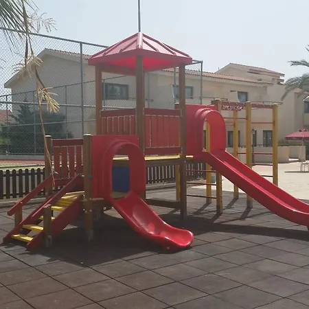 Szálloda Crown Henipa