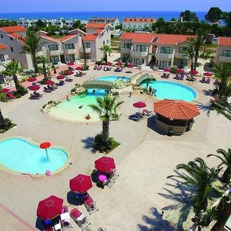 Szálloda Crown Henipa 3*