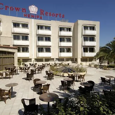 Crown Henipa Hotel Larnaca