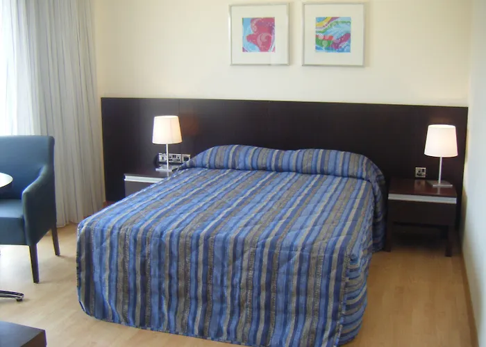 Crown Henipa Hotel Larnaka