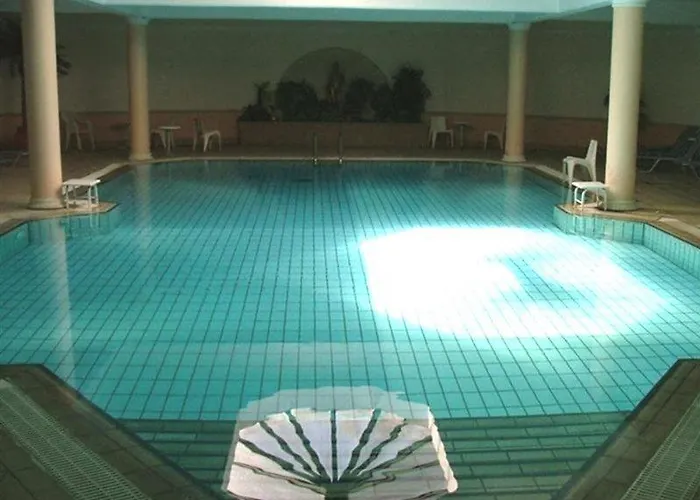 Hotel Crown Henipa Larnaka