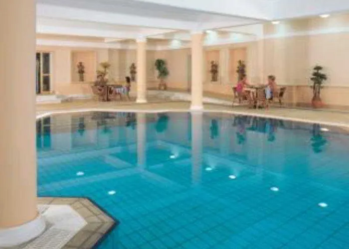 Hotel Crown Henipa Larnaka