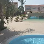 Hotel Crown Henipa 3*