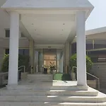 Crown Henipa