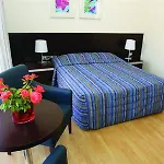 Hotel Crown Henipa