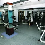 Crown Henipa 3*
