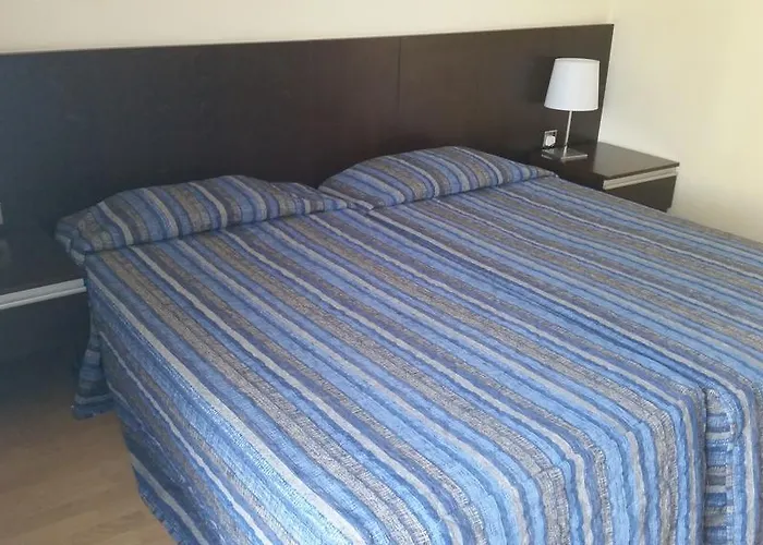 Ξενοδοχείο Crown Henipa Λάρνακα